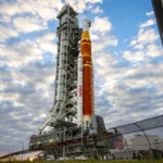 جہاز کی لینڈنگ سے پہلے کھڑکیوں کے پردے کیوں ہٹائے جاتے ہیں؟