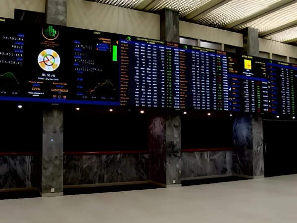 پاکستان اسٹاک ایکسچینج میں شدید مندی، 100 انڈیکس میں ہزاروں پوائنٹس کی کمی