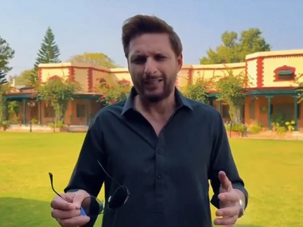 اگلے میچ میں بابر، شاہین، شاداب کو بٹھاکر نئے لڑکوں کو چانس دیں، شاہد آفریدی