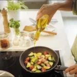 علیزے شاہ نے کھل کر عینا آصف کی حمایت کا اظہار کردیا