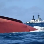 ہتھیاروں سے لیس ایران کے جنگی جہاز کو تباہ کردیا؛ امریکا نے ویڈیو جاری کردی