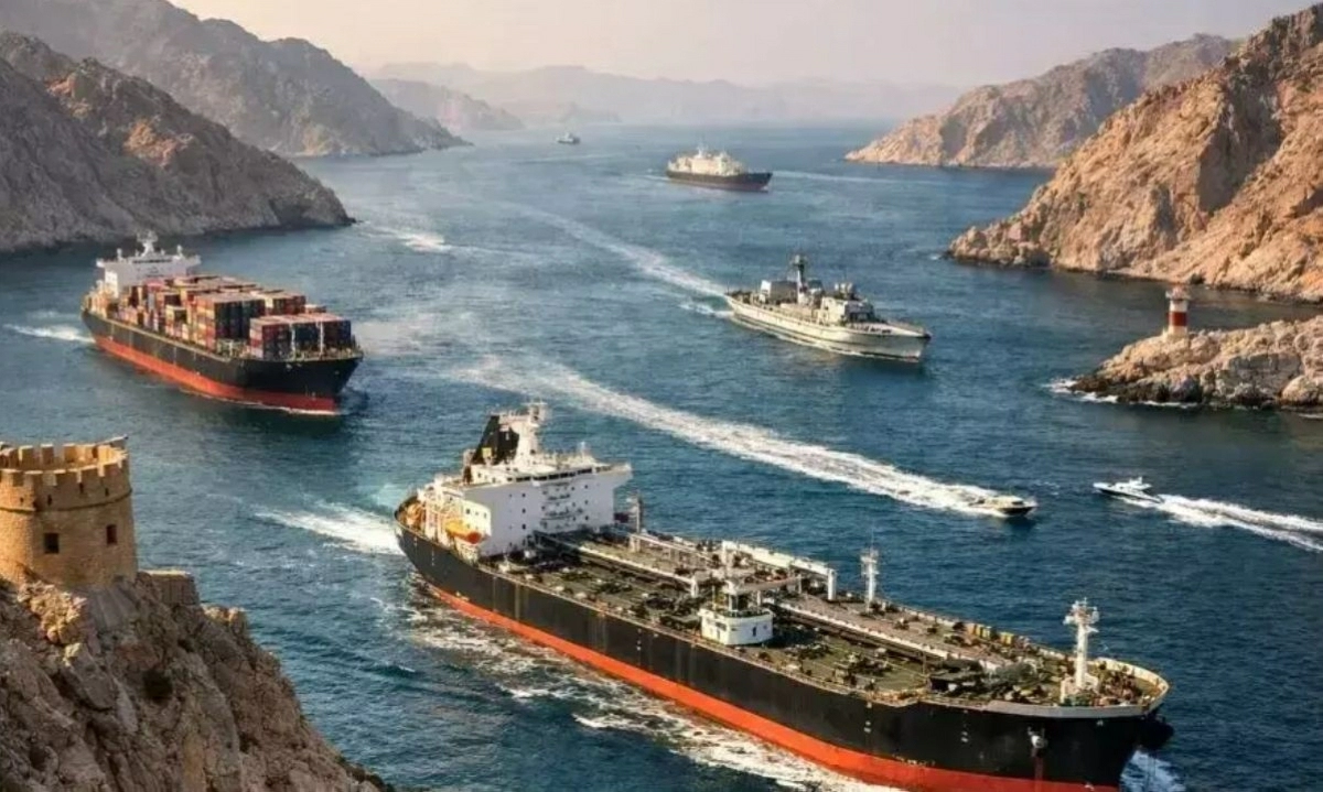 آبنائے ہرمز پر نقل و حمل کی آزادی دائمی جنگ بندی سے مشروط قرار